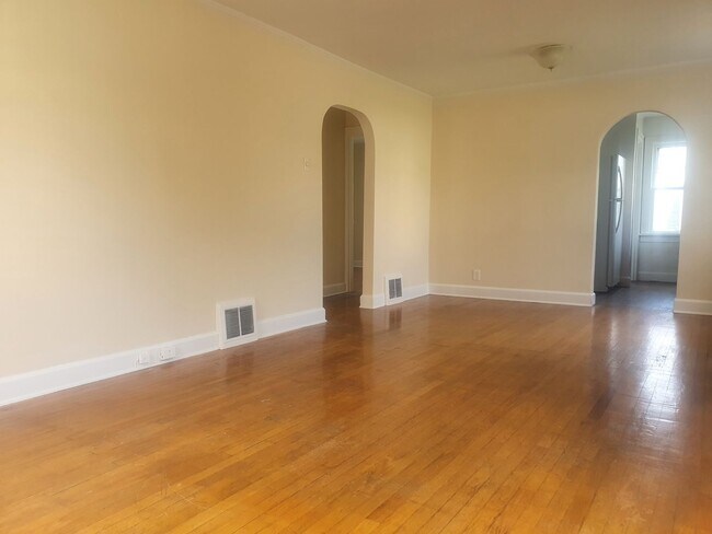 Foto del edificio - Two Bedroom House in Alton