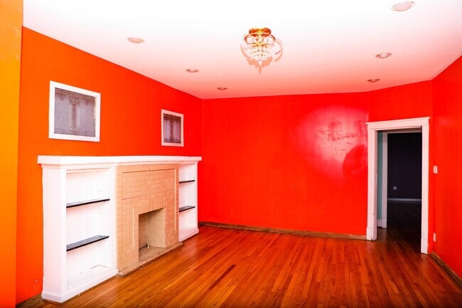 Foto del edificio - 3041 W Ainslie St
