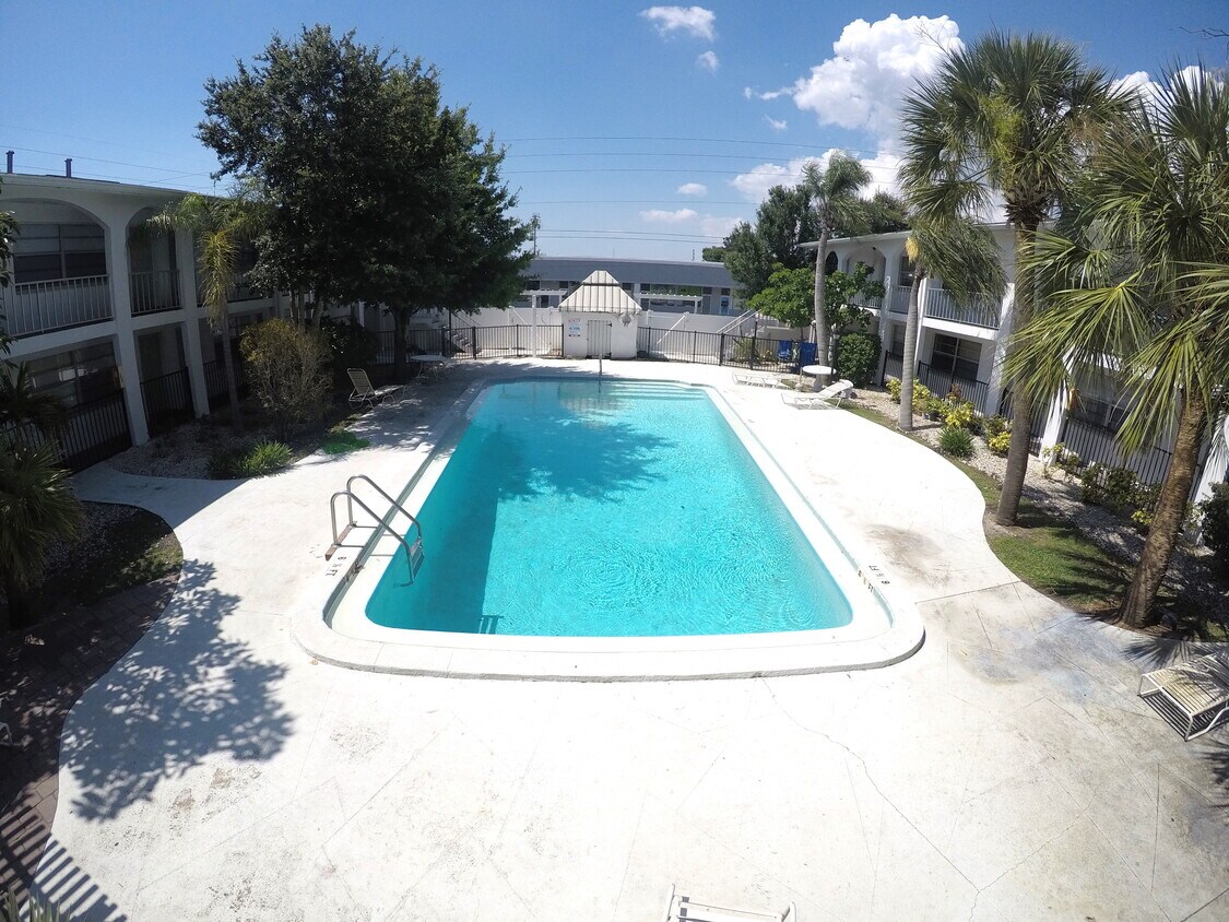 55 Jasper St, Largo, FL 33770 Apartments in Largo, FL