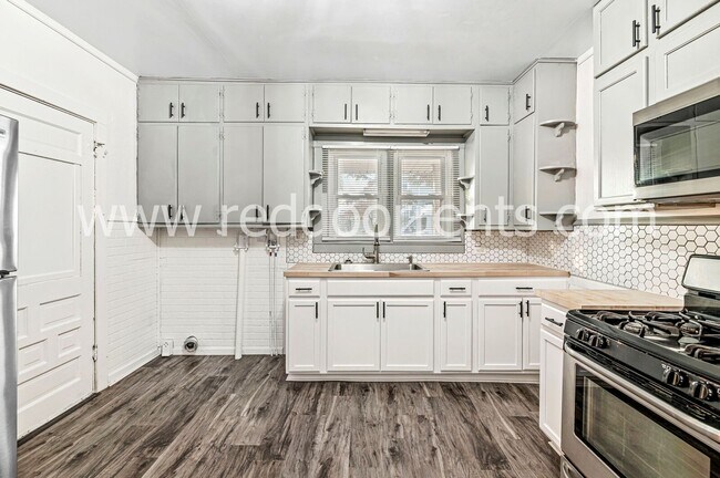 Foto del edificio - 91-93 S 5th Ave