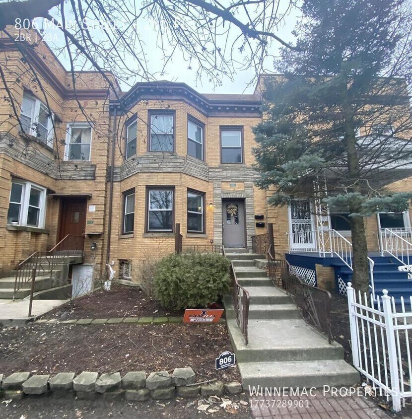 Primary Photo - Great Apartment For Rent