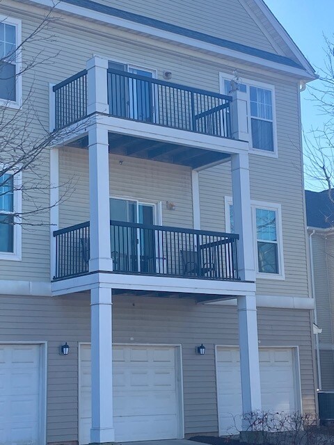 Foto del edificio - 13359 Connor Dr