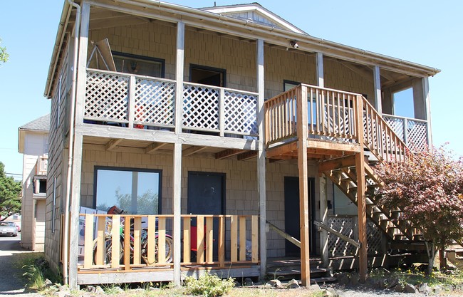 Units facing River - Riverside Inn Bed & Breakfast
