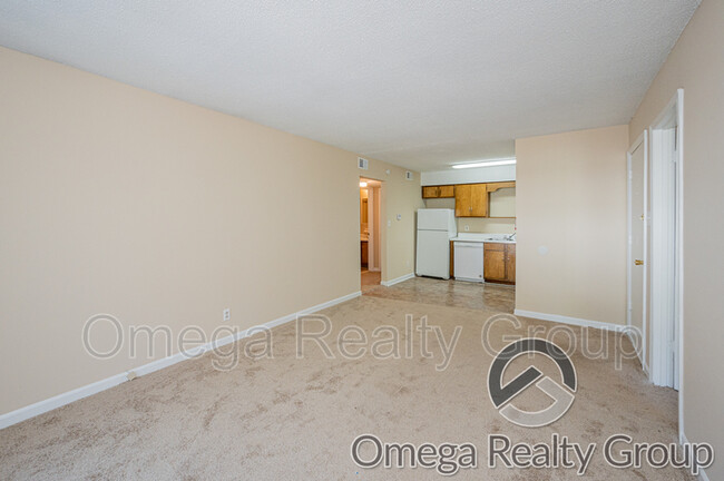 Foto del edificio - 425 Oakwood Ave