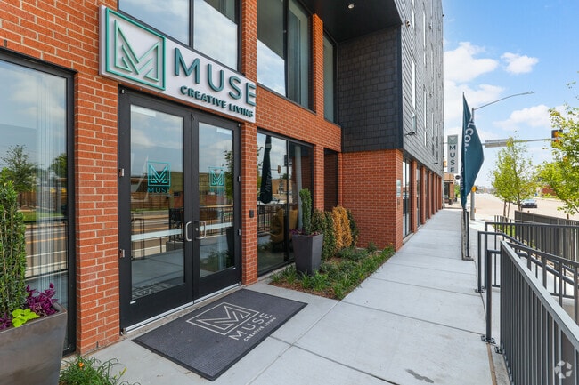 Beautifully Constructed Masonry Entryway - Muse