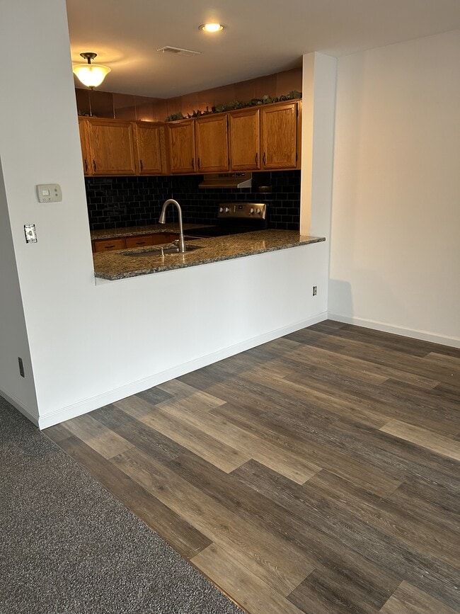 Building Photo - 48 Muirfield Dr