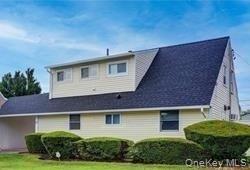 Building Photo - 33 Robin Ln