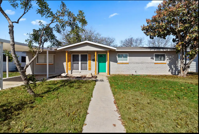 Building Photo - 1069 Vly Frg Dr