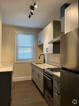 Building Photo - 4120 14th St NW