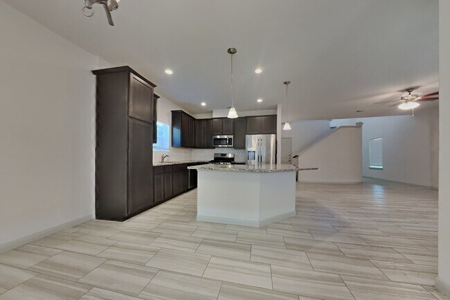 Building Photo - 21343 Cypress Conifer Dr