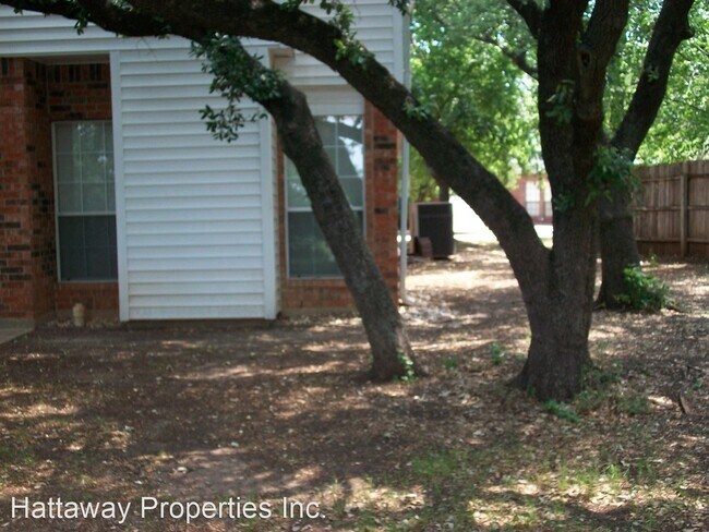 Foto del edificio - 3 br, 2.5 bath House - 2207 Cheyenne Trail