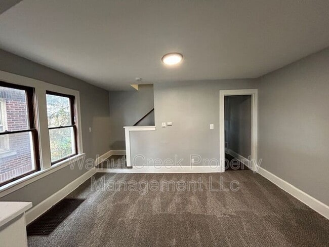 Foto del edificio - 3235 Grove Ave