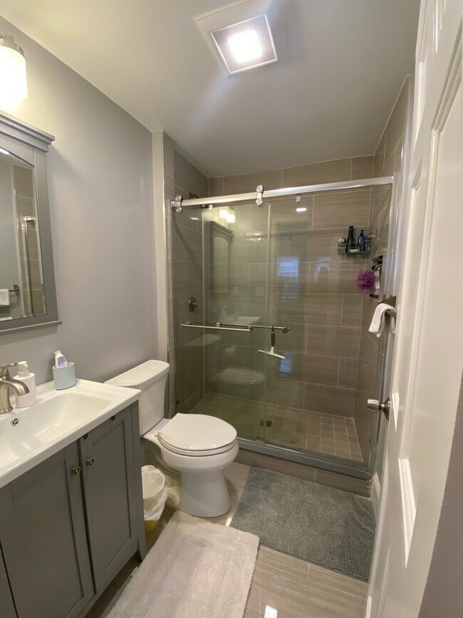 Foto del edificio - 71 Hillside St