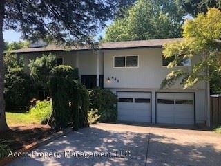 Primary Photo - 4 br, 3 bath House - 446 NW Yonia Ct.