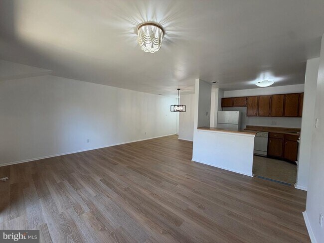 Foto del edificio - 716 Woodhollow Dr