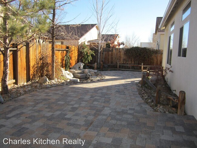 Building Photo - 3 br, 2 bath House - 2825 Ridgecrest Drive
