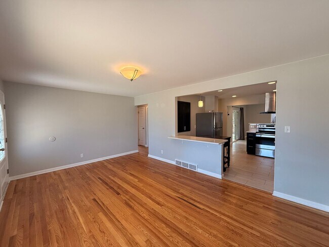 Foto del edificio - Spacious Twin Lakes Gem!!!