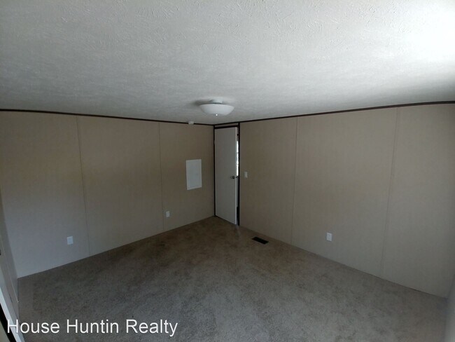 Building Photo - 2 br, 2 bath House - 16433 RAMONA LANE