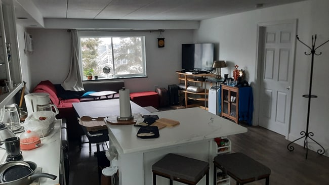 Photo - 25 Homer Ave