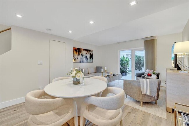 Foto del edificio - 1991 NE 15th Ave