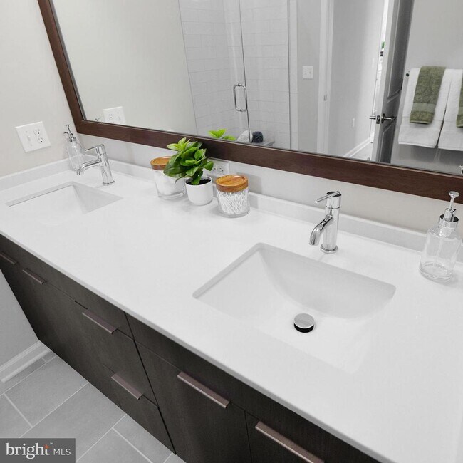 Foto del edificio - 439 Coleford Ln