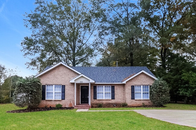 Building Photo - 301 Stevens St Building Photo - 301 Stevens St