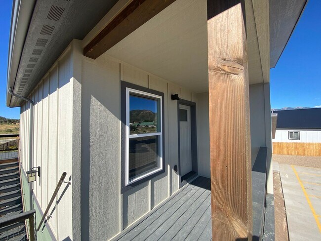 Building Photo - 271 (Mancos)