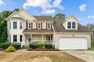 Building Photo - 141 Pine Creek Dr