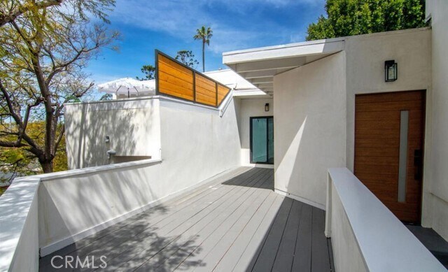 Building Photo - 1426 Elevado St