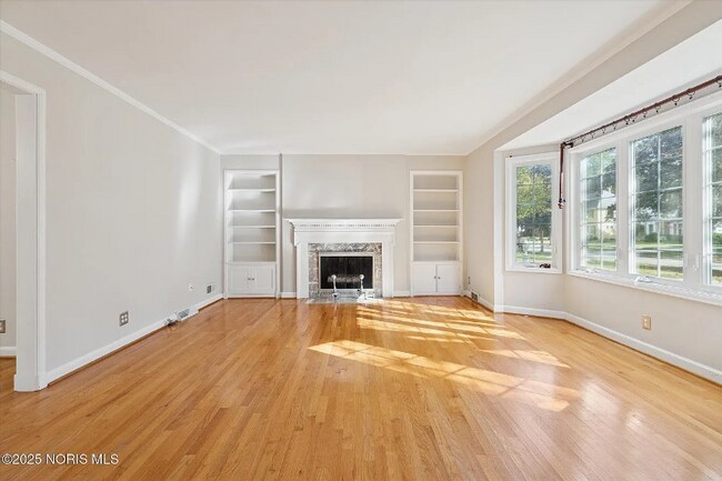 Building Photo - 3324 Pelham Rd