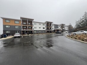 Building Photo - 4810 Cedar Ridge Pl
