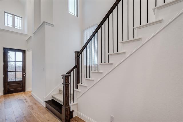 Building Photo - 925 Lost Mine Trl