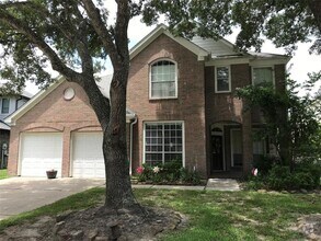 Building Photo - 7615 Dolphin Arc Dr