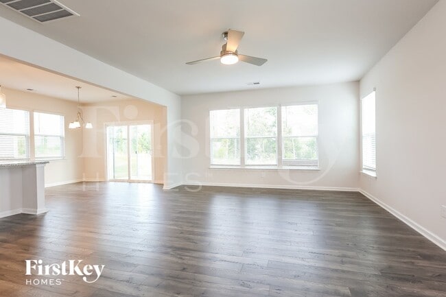 Foto del edificio - 408 Stonefence Dr