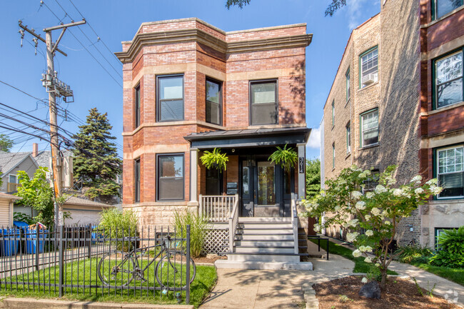 Building Photo - 3614 N Hoyne Ave