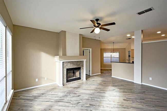 Building Photo - 1180 Berry Creek Dr