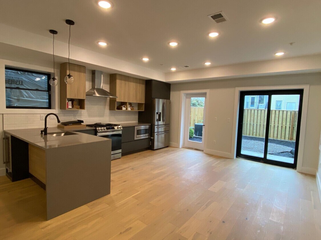 41 Thorne St Unit 1, Jersey City, NJ 07307 Condo for Rent in Jersey