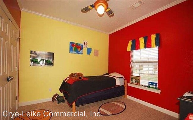Building Photo - 4 br, 2 bath House - 15 Emma Dr