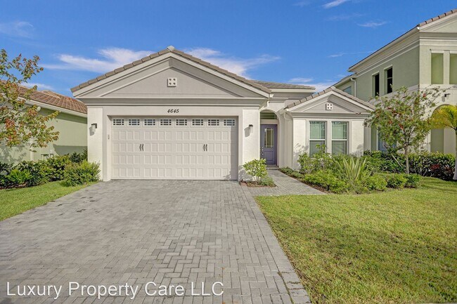 Building Photo - 3 br, 3 bath House - 4645 Pumello Drive