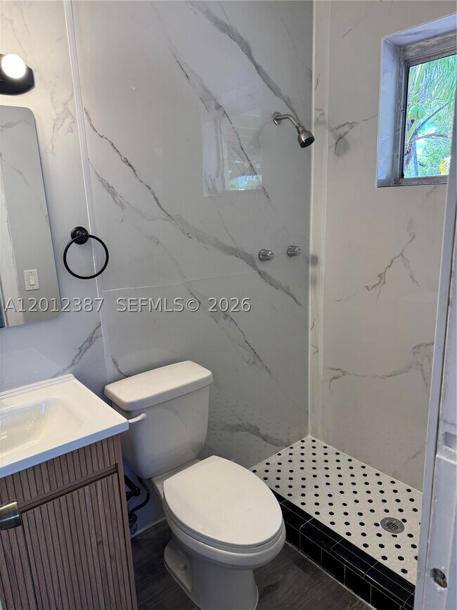 Foto del edificio - 2620 SW 53rd Ave