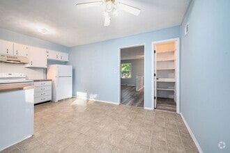 Building Photo - 2835 Tepee Ave