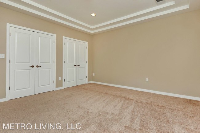 Building Photo - 860 Jersey Ave