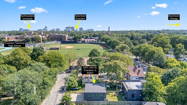 Foto del edificio - 2307 Lake St