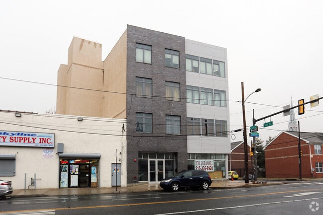 Building Photo - 501 Washington Ave