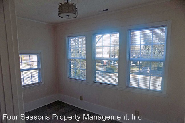 Foto del edificio - 3 br, 1 bath House - 922 Everett Place