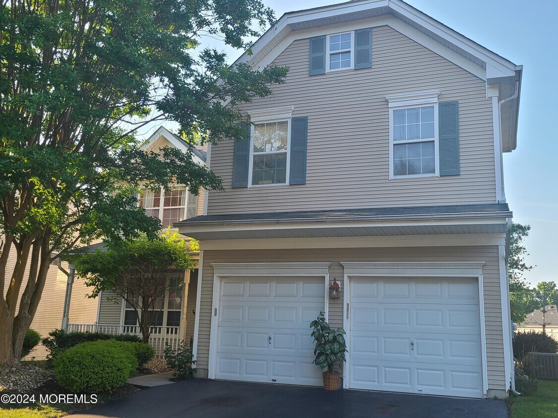 Foto principal - 346 Wedgewood Rd