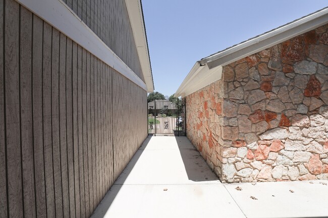 Building Photo - 4408 St Gregory Dr