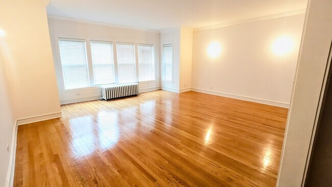 Foto del edificio - 4011 N Avers Ave