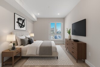 Building Photo - 825 S Coronado St