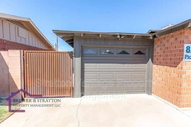 Building Photo - 8232 E Piccadilly Rd